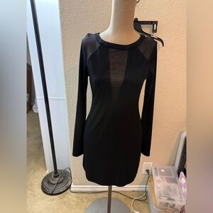Women’s Express black long-sleeve mesh Panel shift dress